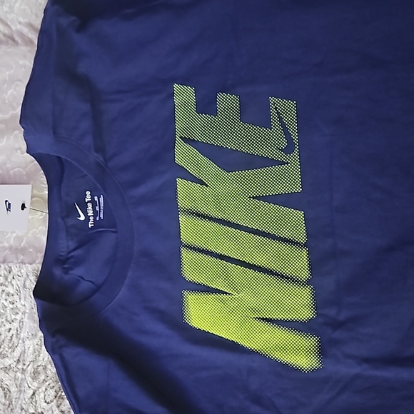 Nike 3XL Cotton Tee - Picture 2 of 5